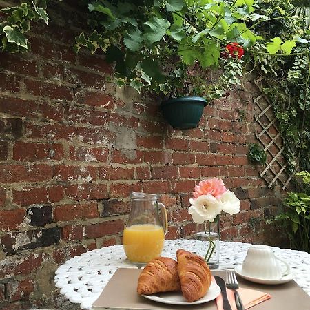 Bentons Guest House チェルトナム エクステリア 写真
