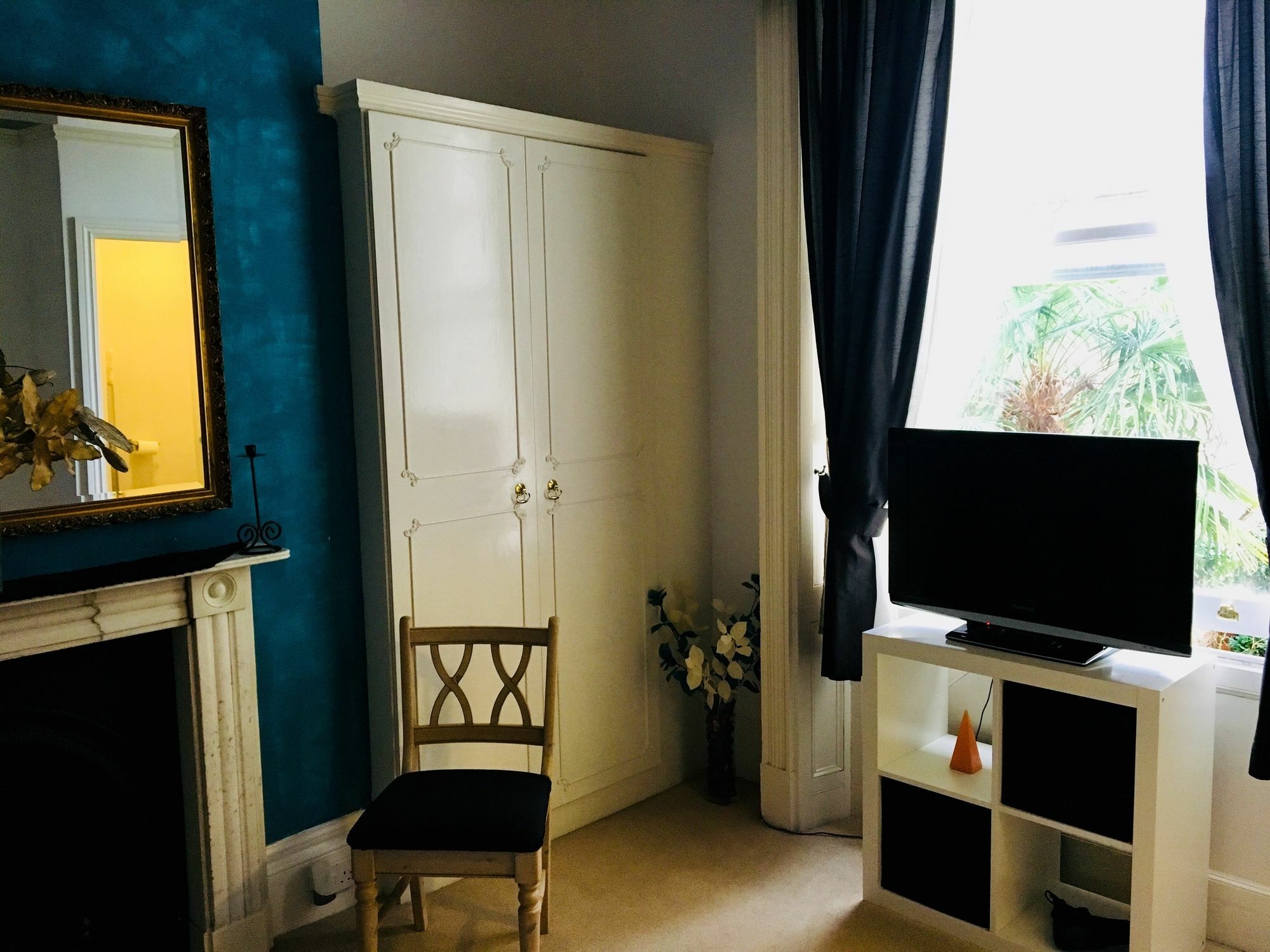 Bentons Guest House チェルトナム エクステリア 写真